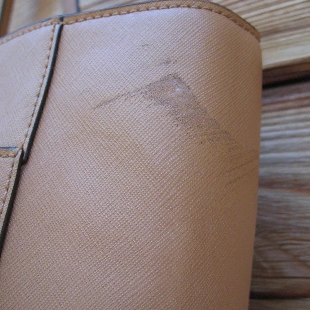 Tory Burch Robinson Small Tan Cardamom Bag Tote